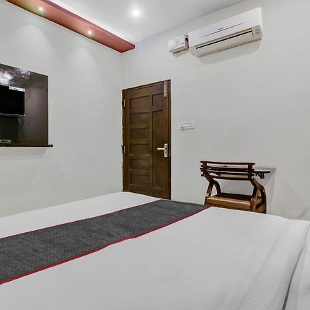 Collection O Galaxy Suites Haydarabad Dış mekan fotoğraf