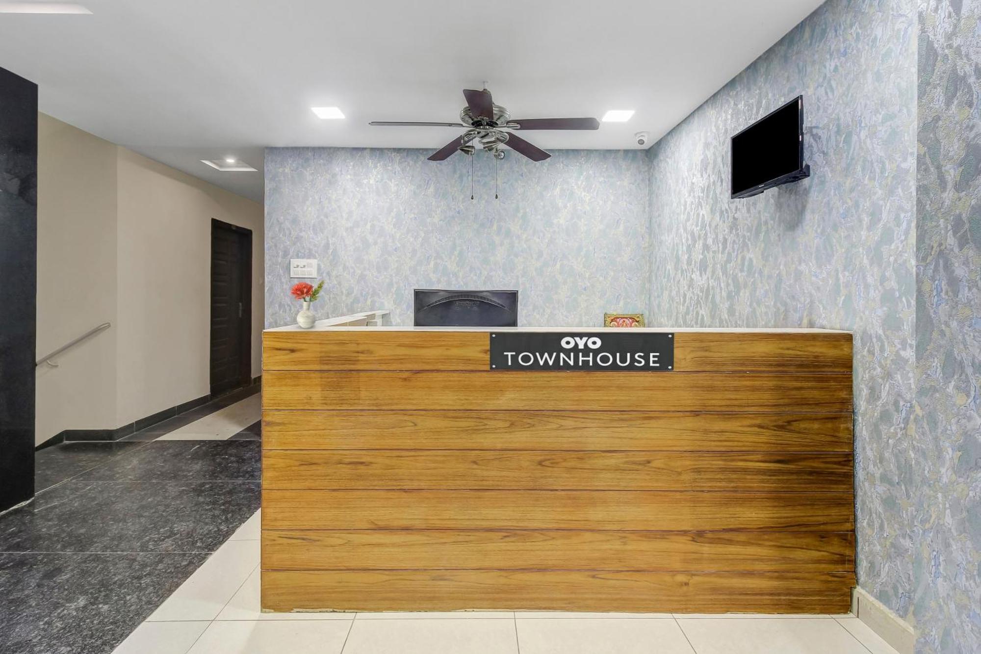 Collection O Galaxy Suites Haydarabad Dış mekan fotoğraf